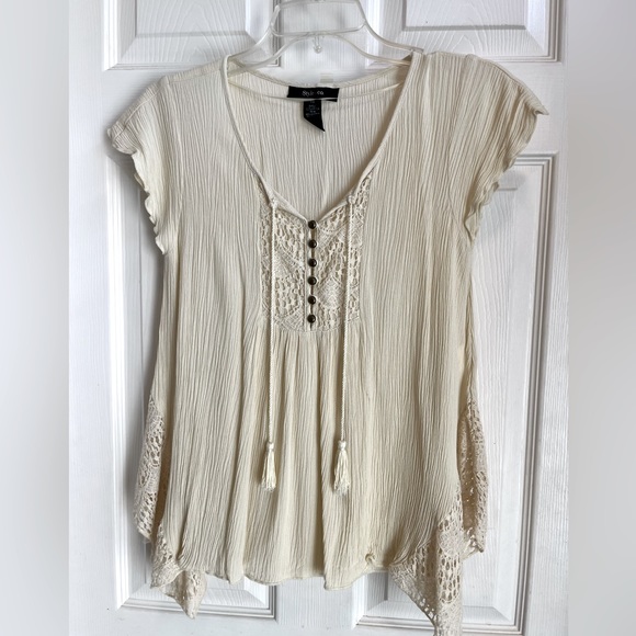 Swing ivory top with crochet inserts size XS, Style & Co. - Picture 5 of 14